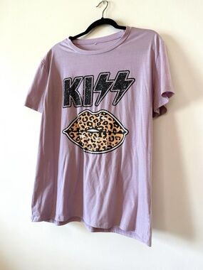 Kiss Band Tee Lavender Graphic Tee with Leopard Lips